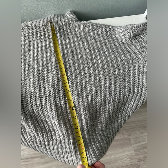 CROP KNIT SWEATER - Picture 9 of 12